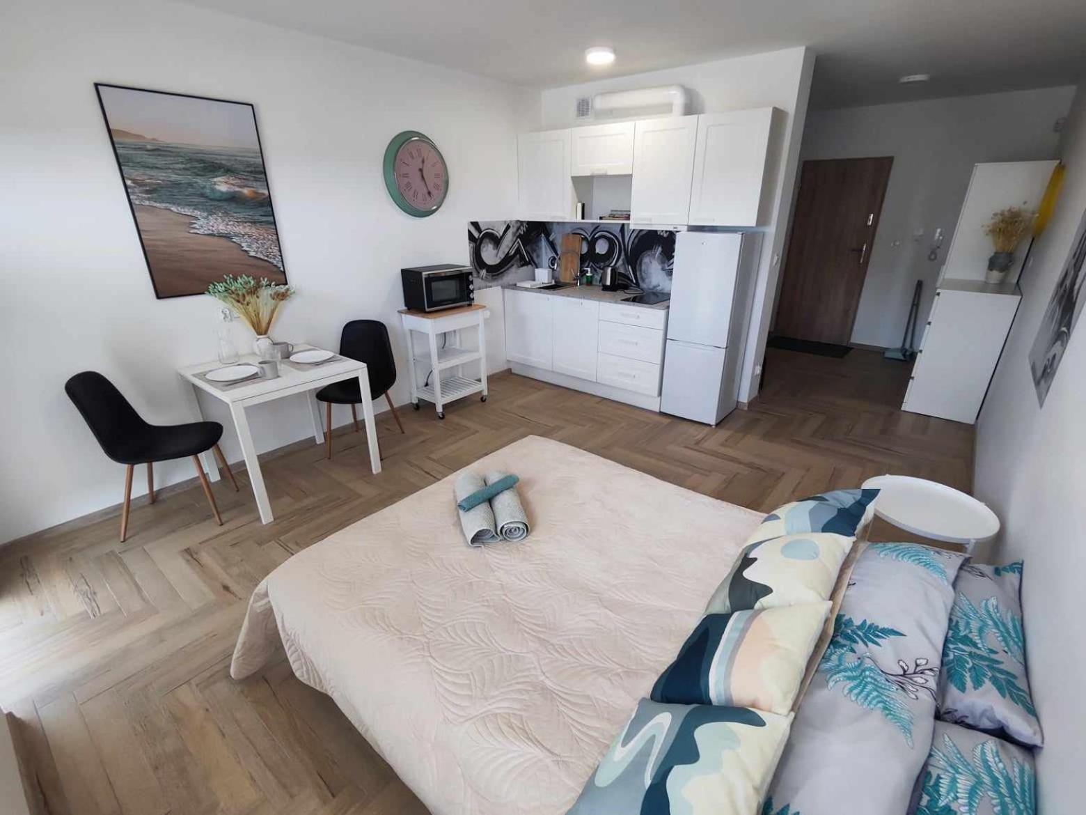 Studio Turkusowa Mosty Exteriér fotografie