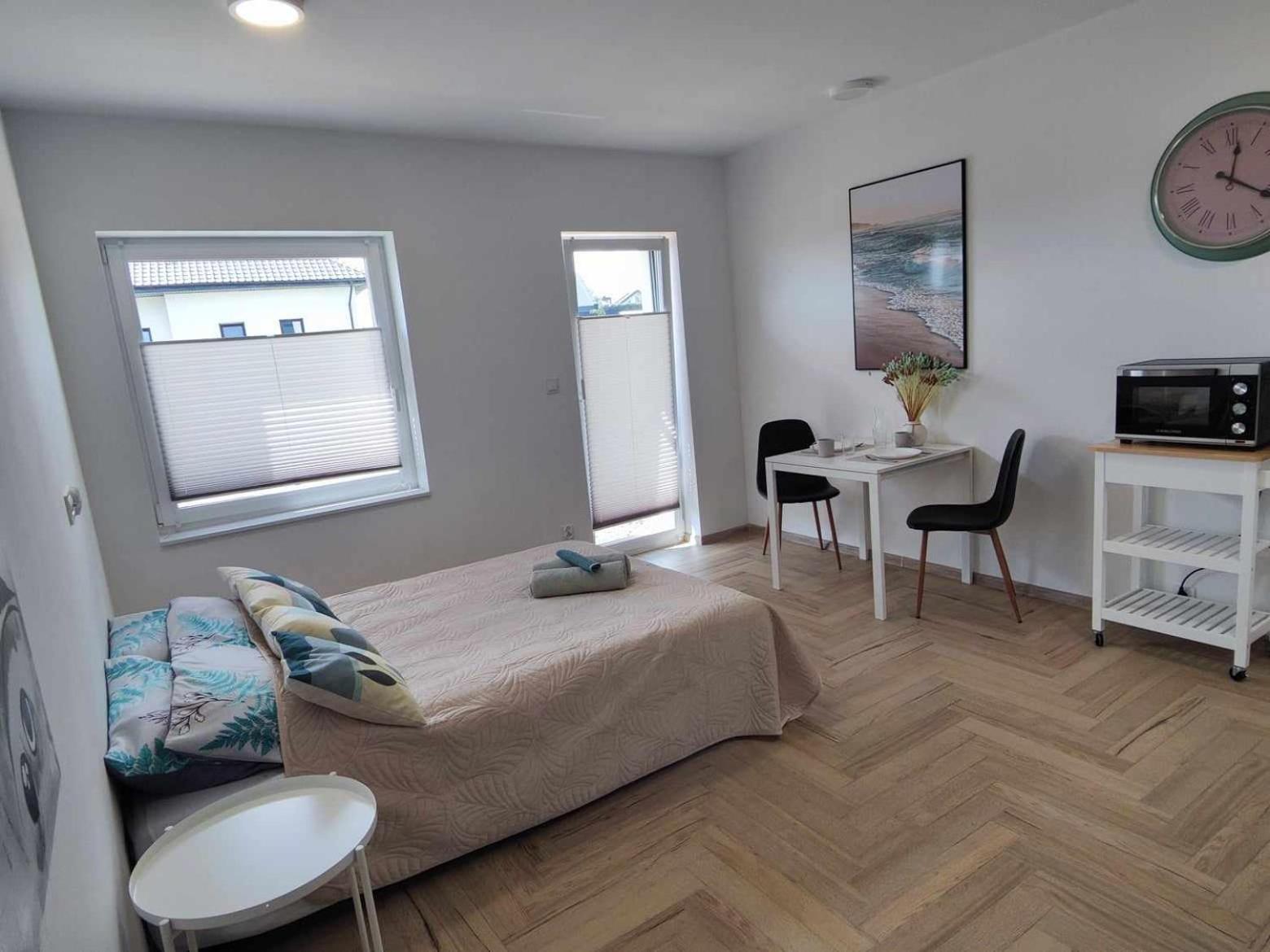 Studio Turkusowa Mosty Exteriér fotografie
